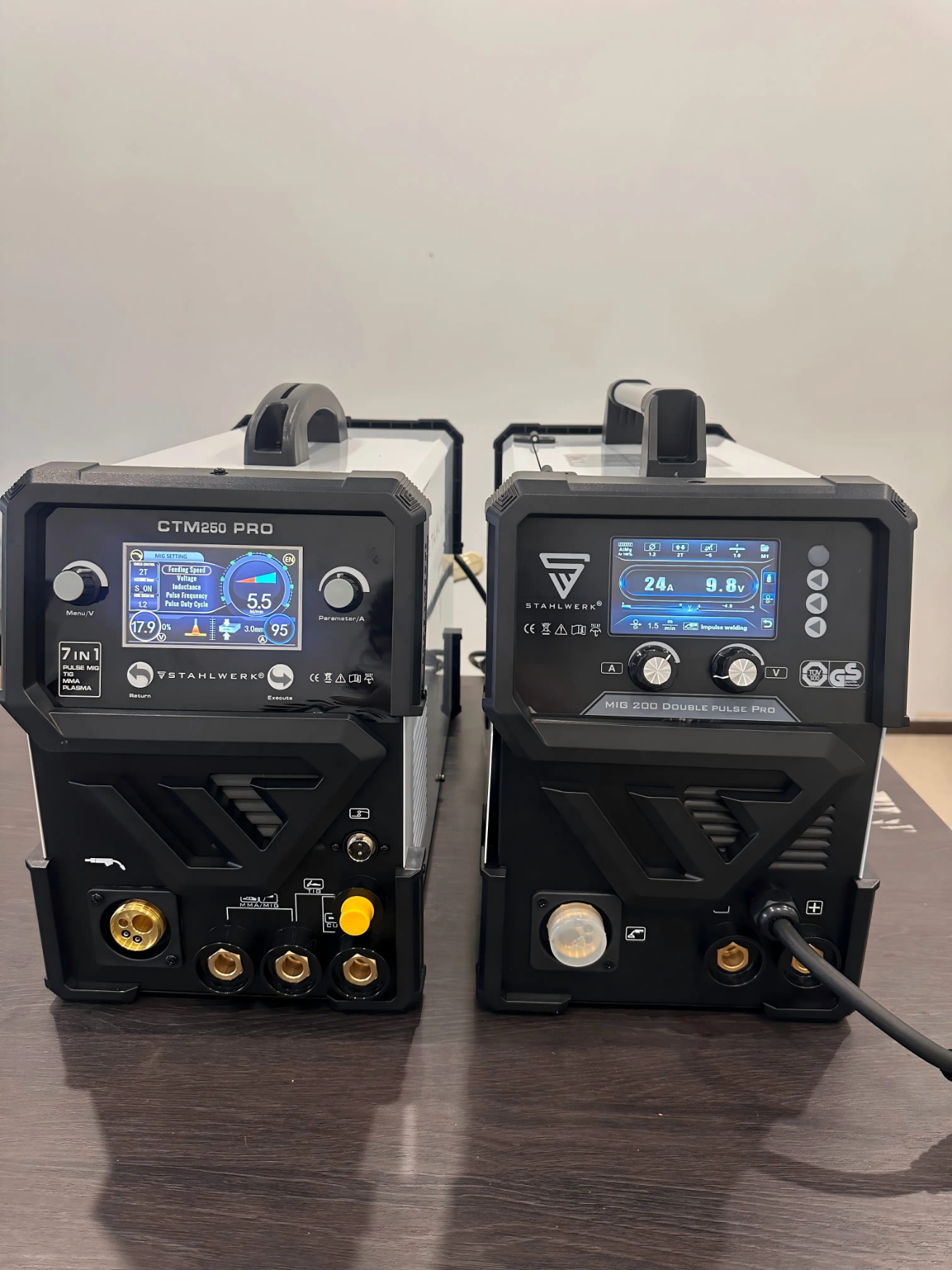 Stahlwerk AC/DC TIG500P