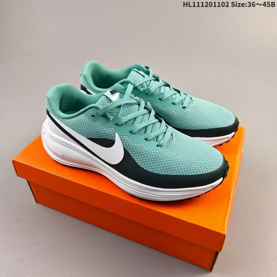 Nike Revolution 8 Breathable Low Top Running Shoes Combine swift looks and solid footfeel
