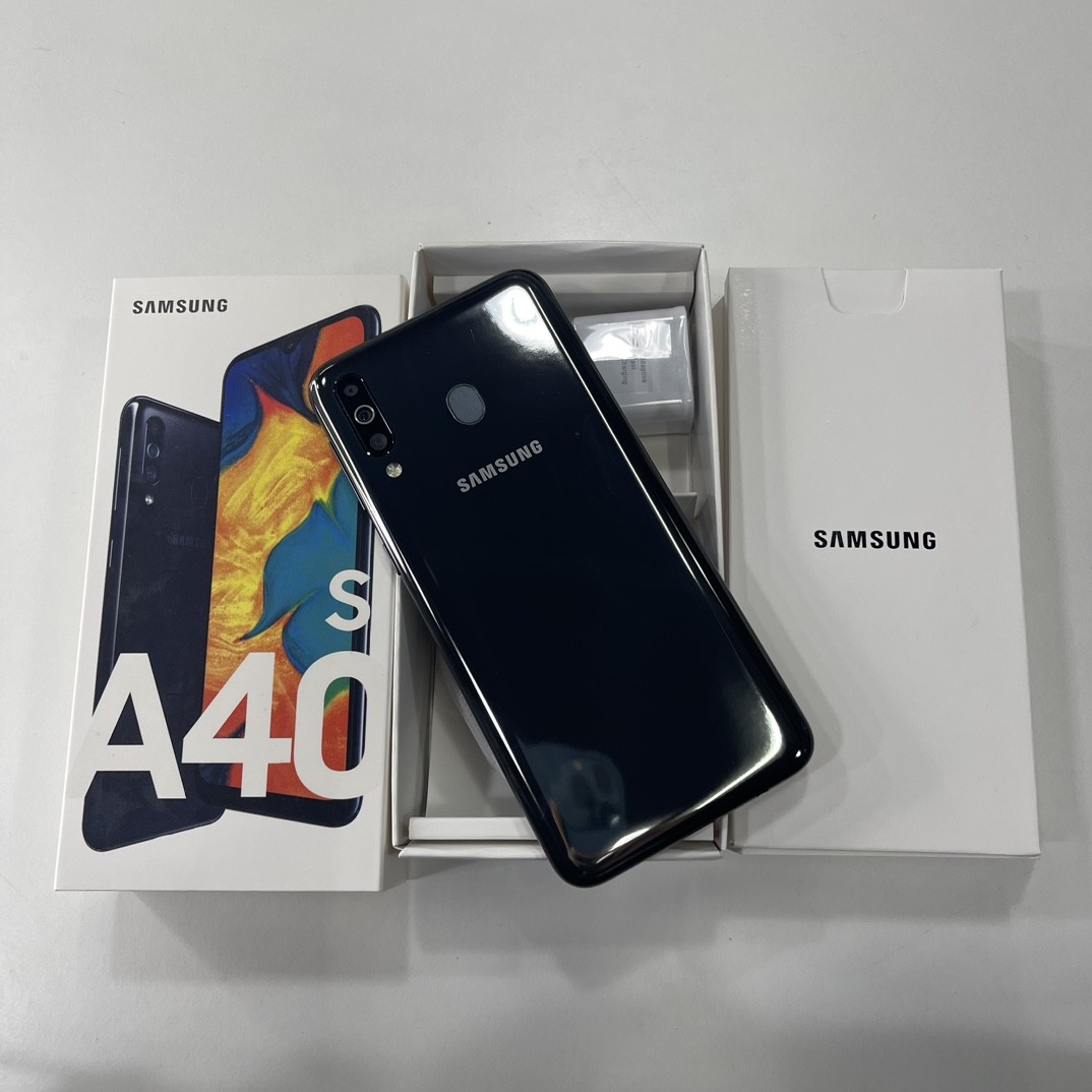 Samsung A40s