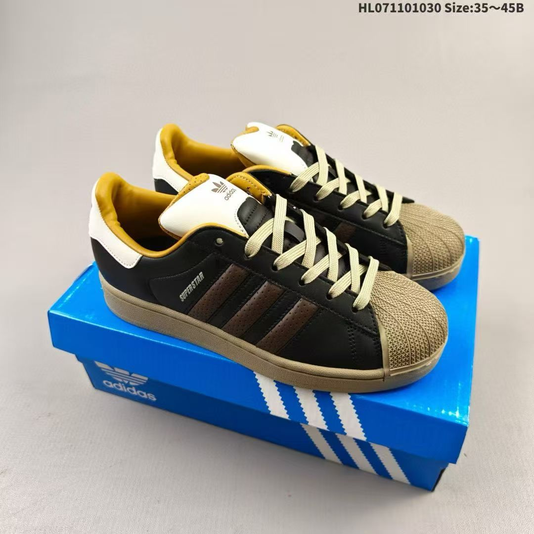 Adidas men's and women's shoes with genuine label and half-size system, upgraded from the original molds and paper versions, featuring a hard-textured grain-finished cowhide leather upper material