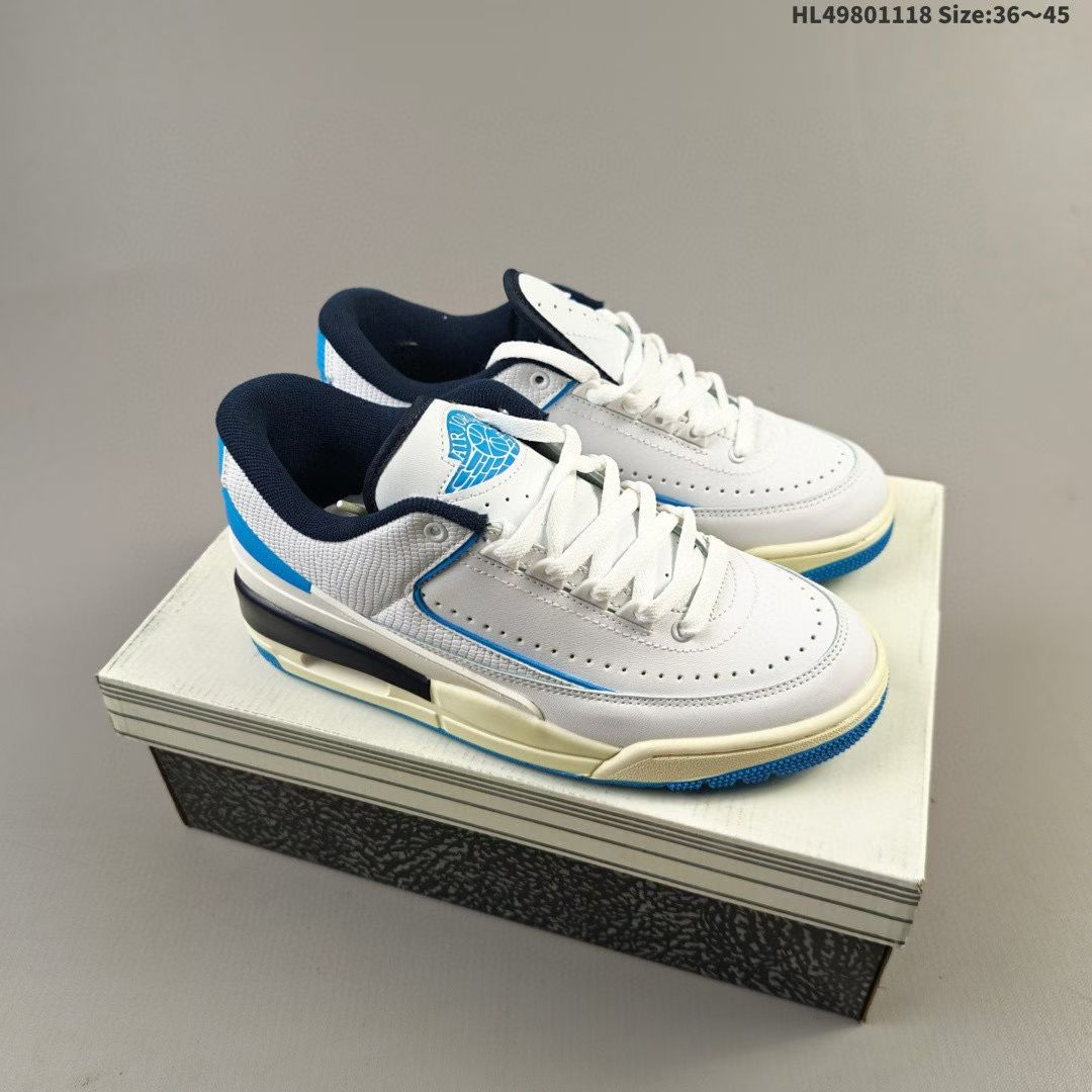 Jordan Synthetic Leather Air Jordan 2/3, stylish and comfortable, shock-absorbing and durable, low-cut retro basketball shoes in white and green color scheme.