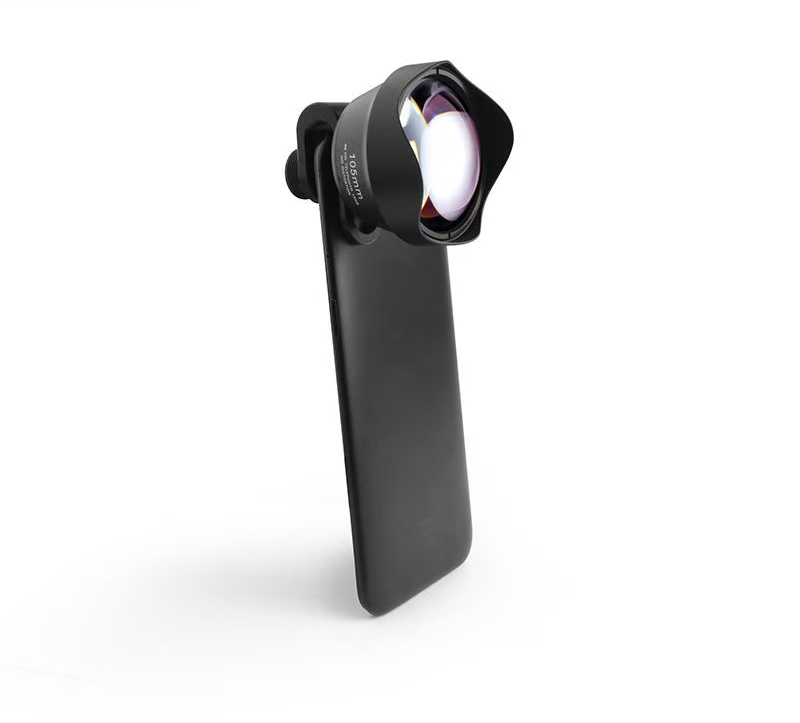 Mobile phone portrait lens 105MM Mirror King professional external lens, DSLR-level close-up, background blur, mobile photography.