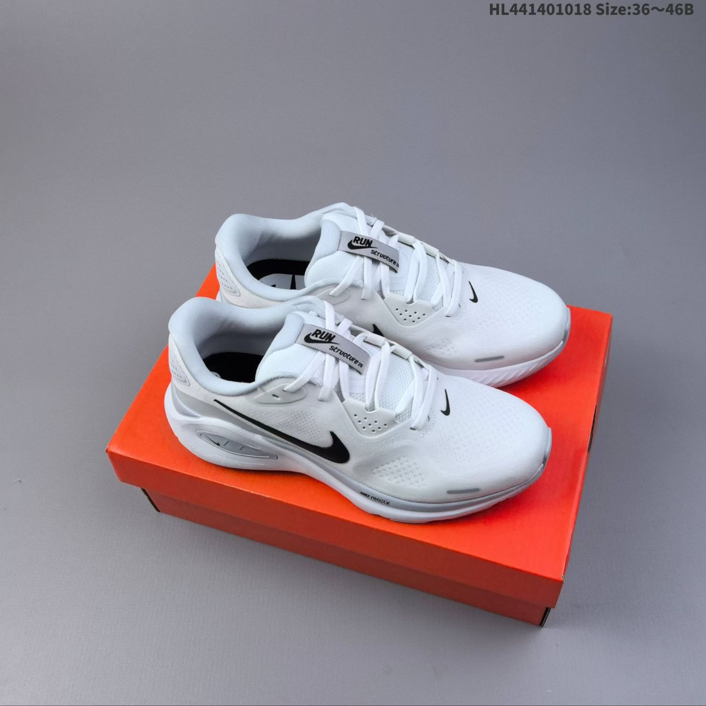 Nike Air Zoom Structure 26 Nike Moonshot Net Face Training Shoes