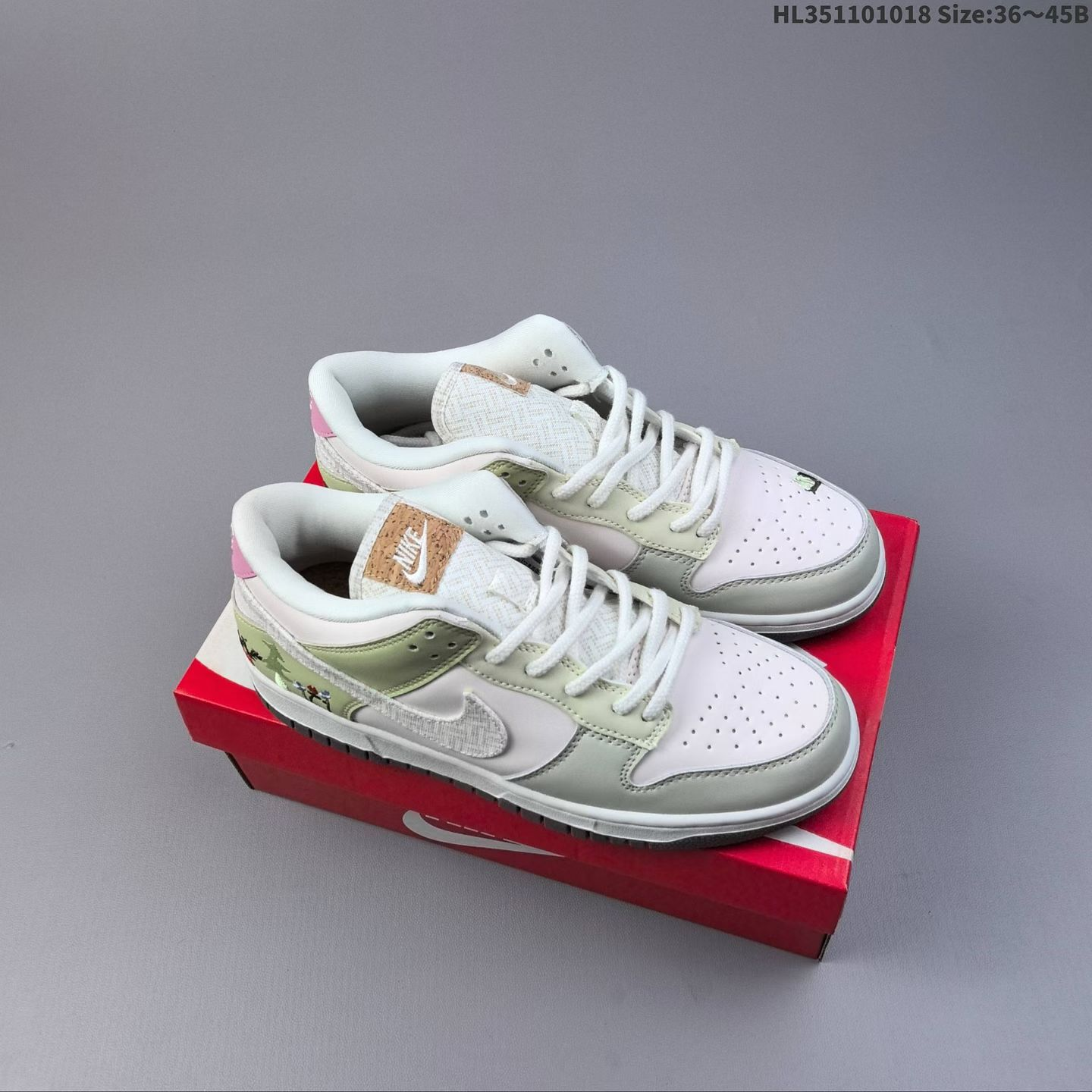 NIKE DUNK SB LOW Customized Color Scheme The Dunk SB