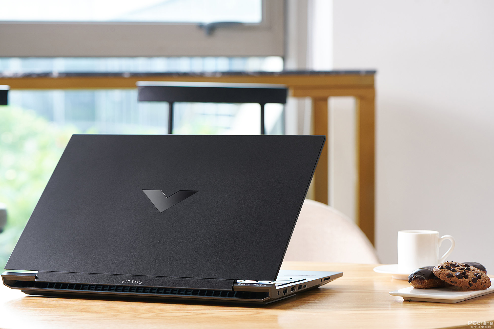 HP Omen 8 Pro _Intel 12th Gen,i7-12700H + 20-core † Basic Frequency:2.7Ghz + Acceleration Frequency:4.7Ghz t 16gb ram † ssd 512gb + Graphics Nvidia RTX3060-6gb + Keyboard Light +16"