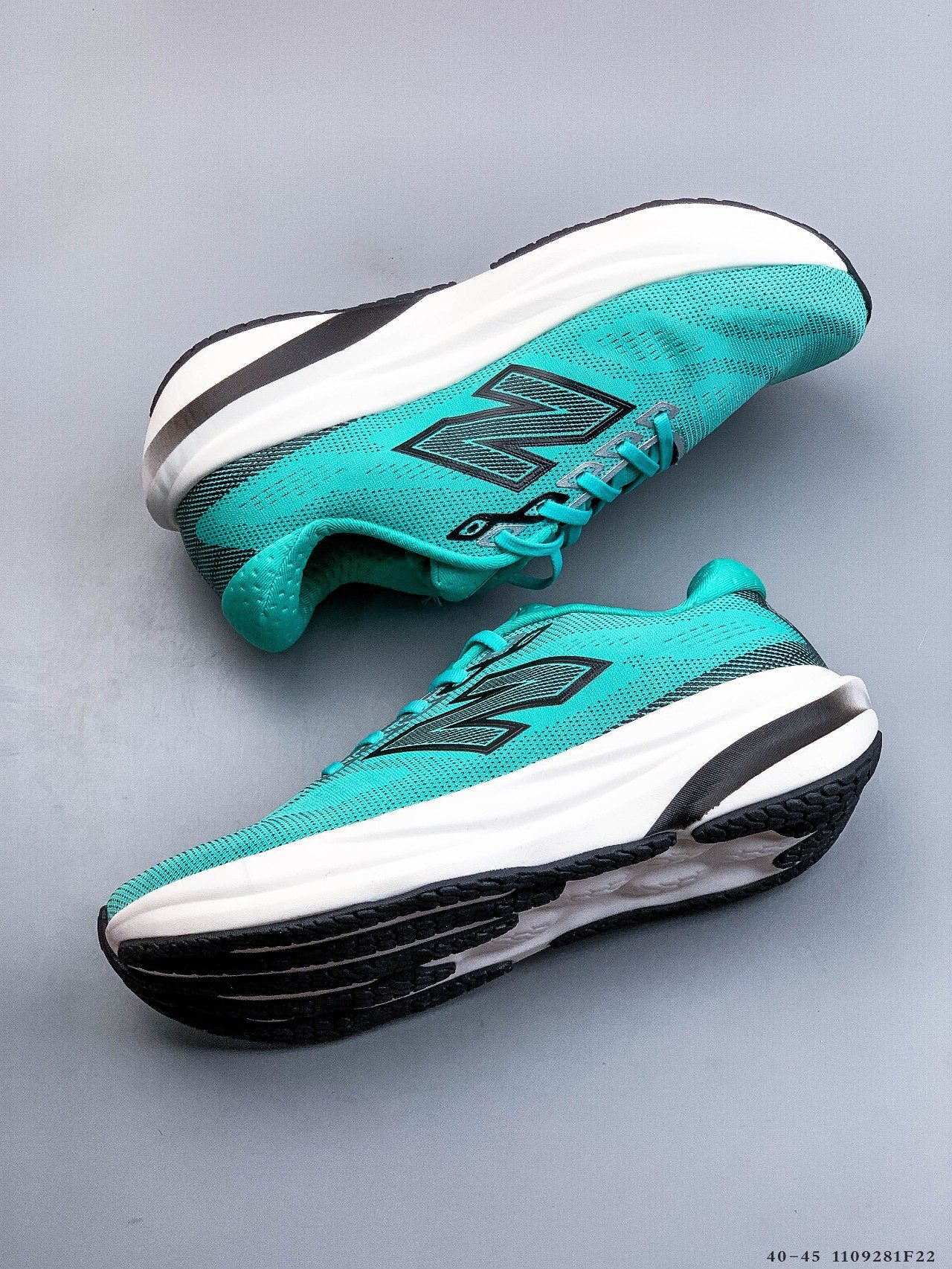 New Balance NB Fresh Foam X 880v15 – Comfortable, breathable, casual running shoes.