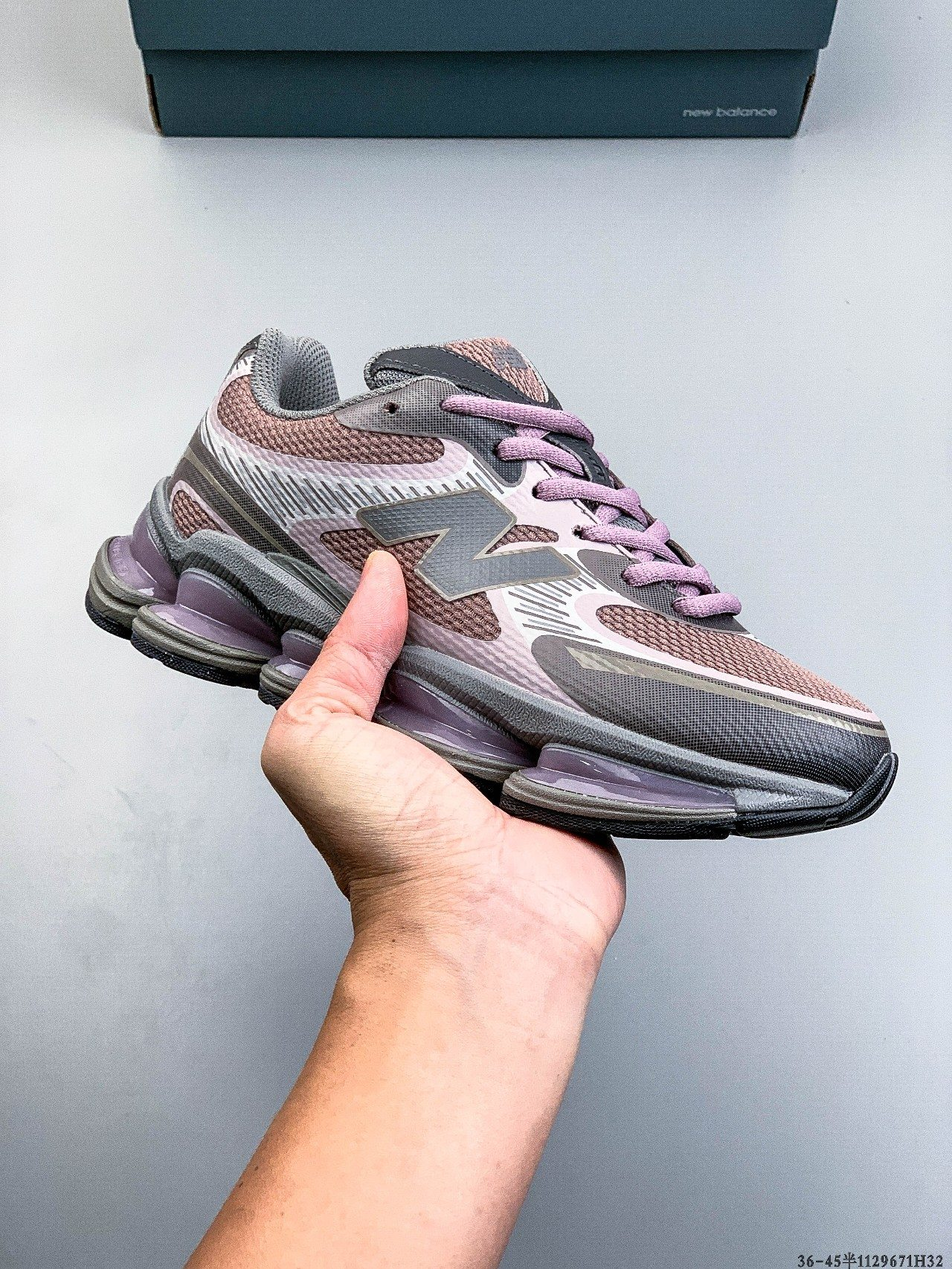 New Balance NB 600 Series. Casual, comfortable, retro-inspired slip-on sneakers perfect for everyday wear.