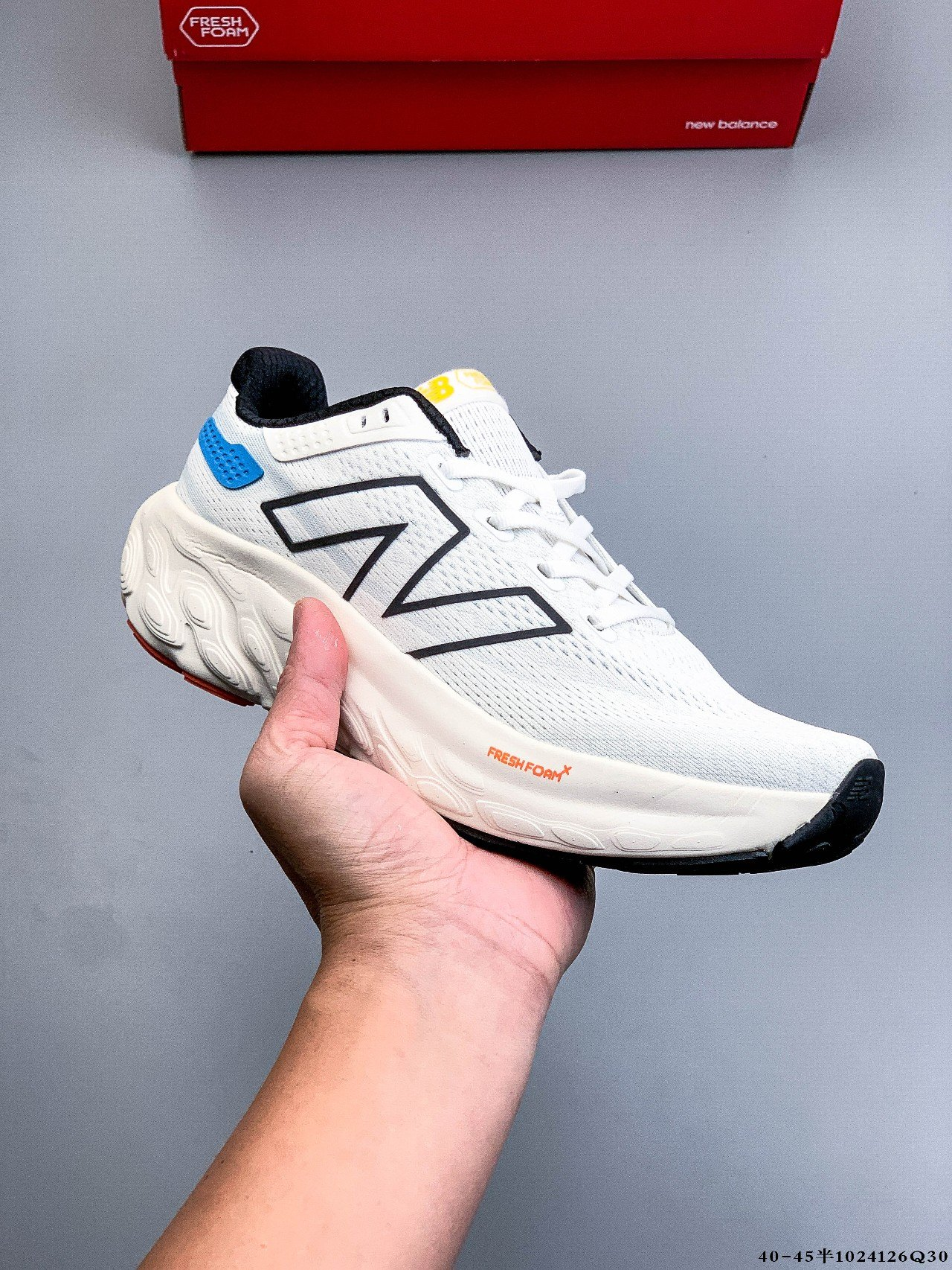 New Balance W880 Series Retro
