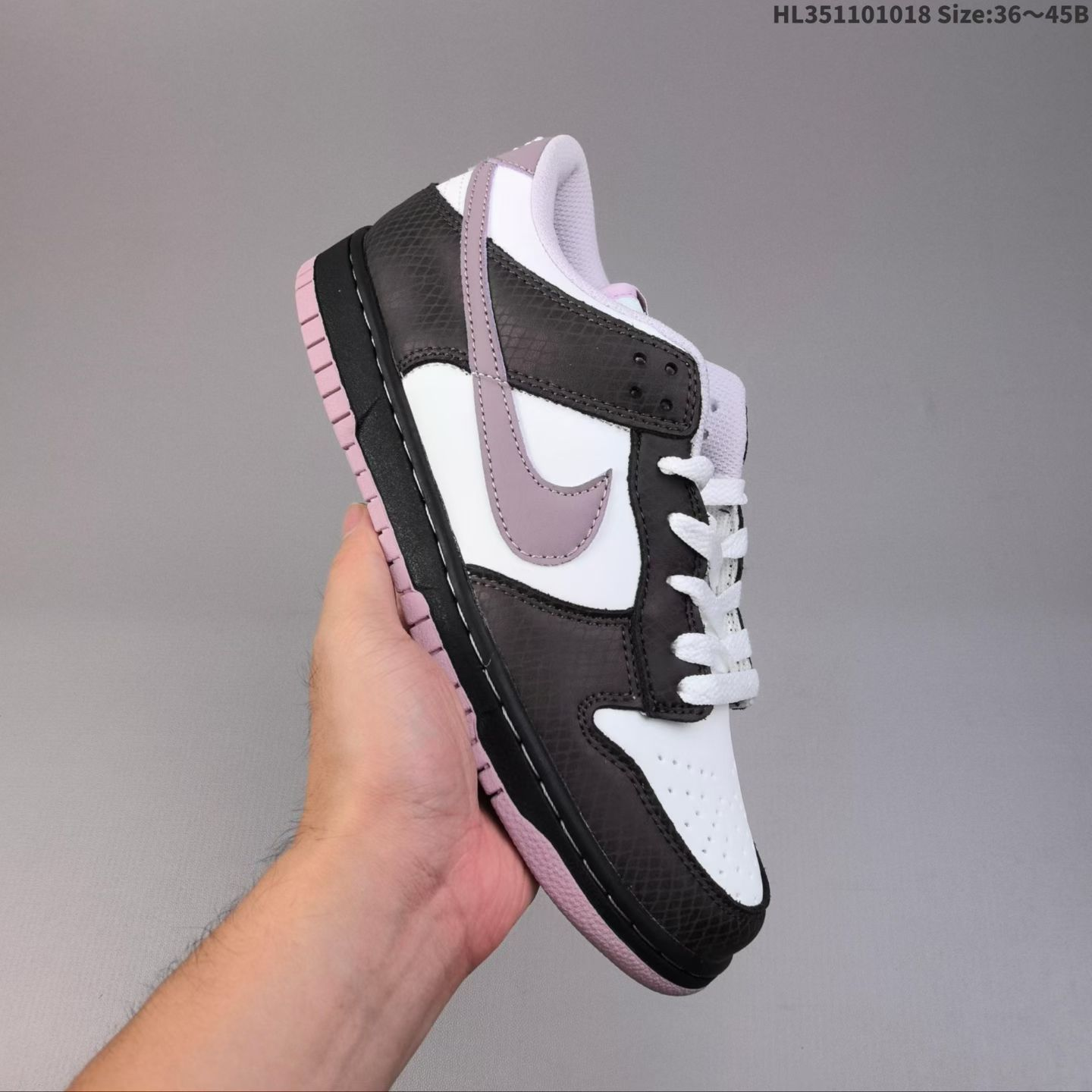 NIKE DUNK SB LOW Customized Color Scheme The Dunk SB